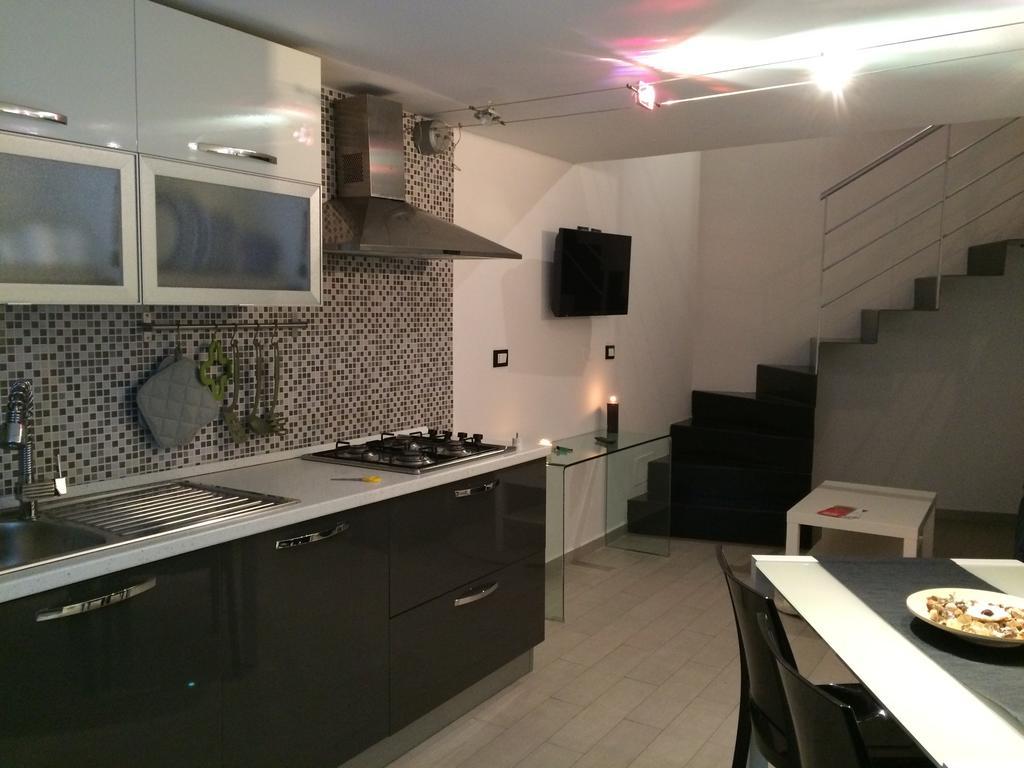 Corsovittorio111 Apartment Palermo Luaran gambar
